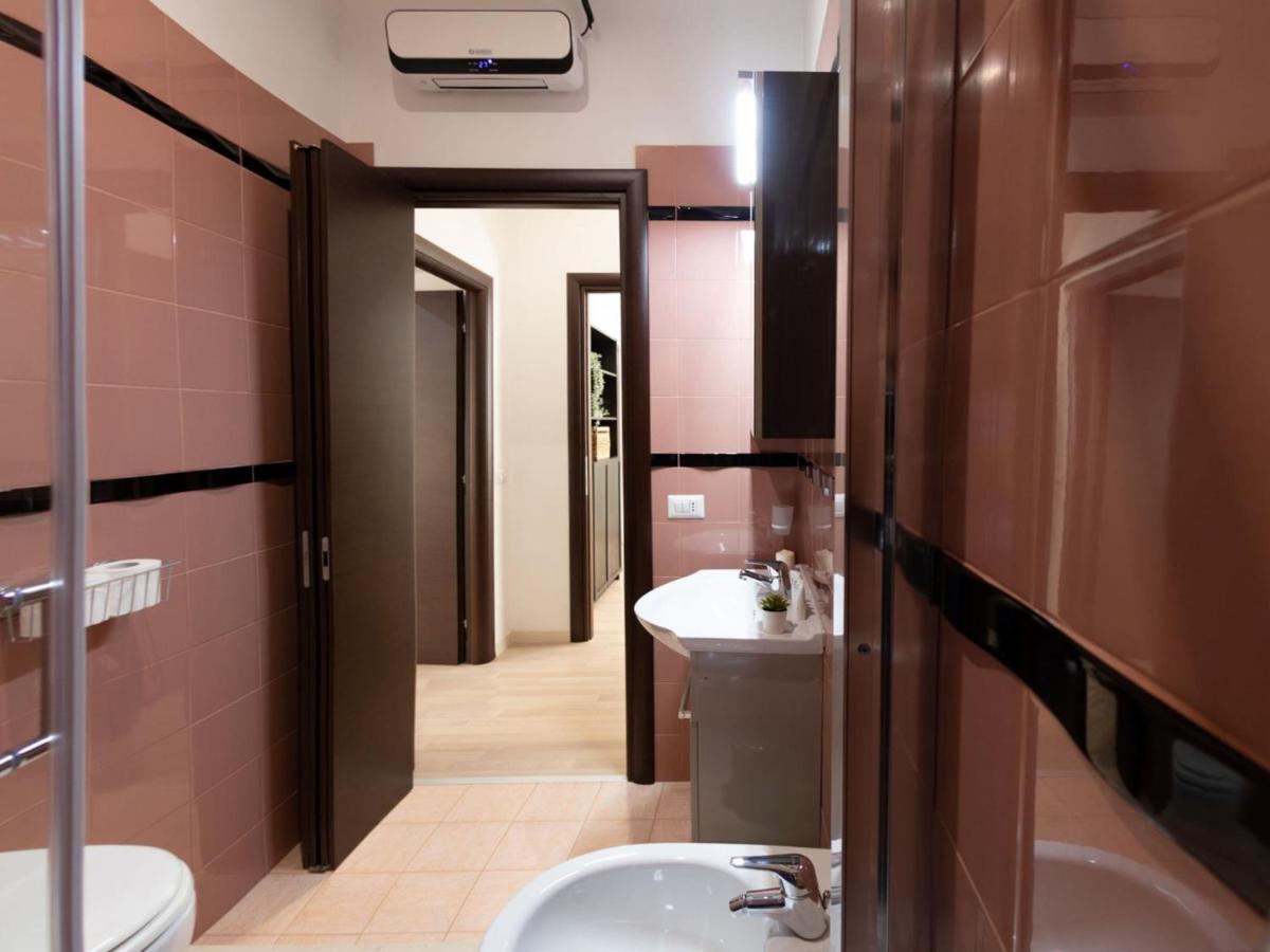 The Best Rent - Spacious Apartment Near Roma Termini Station Екстериор снимка